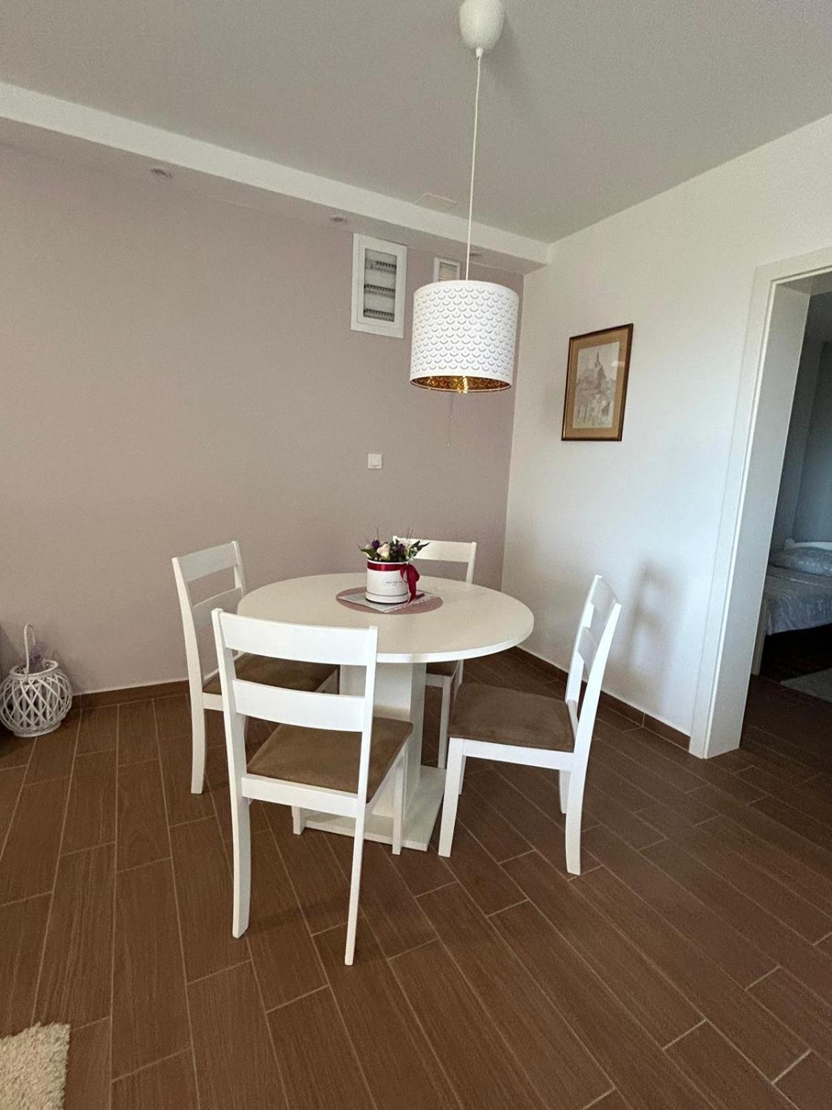 Apartman Lorna Torrette Eksteriør billede