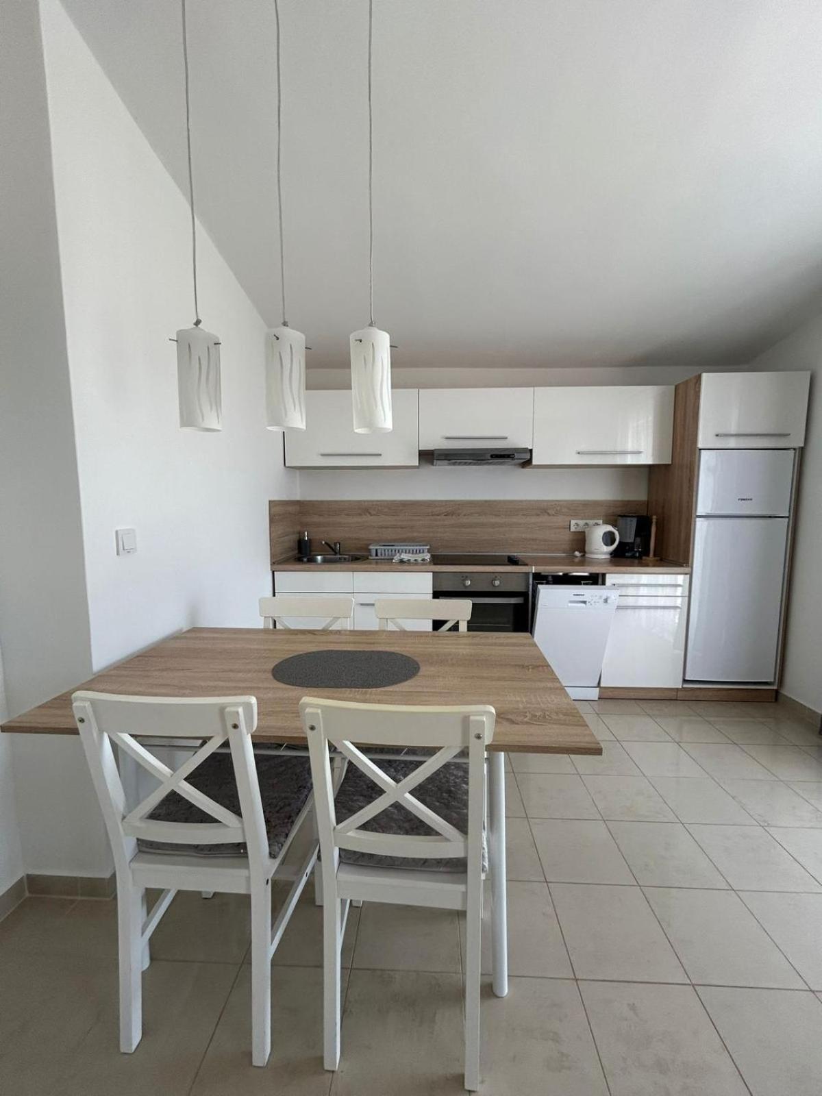 Apartman Lorna Torrette Eksteriør billede