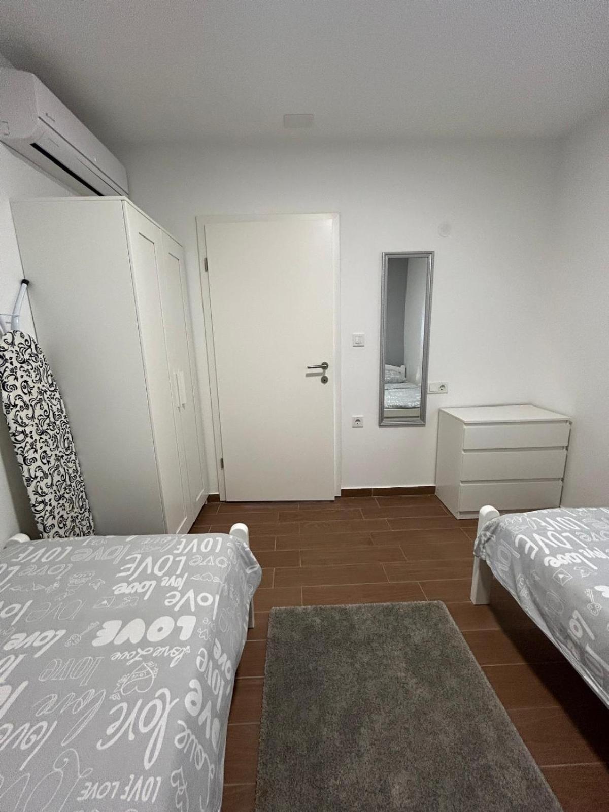 Apartman Lorna Torrette Eksteriør billede
